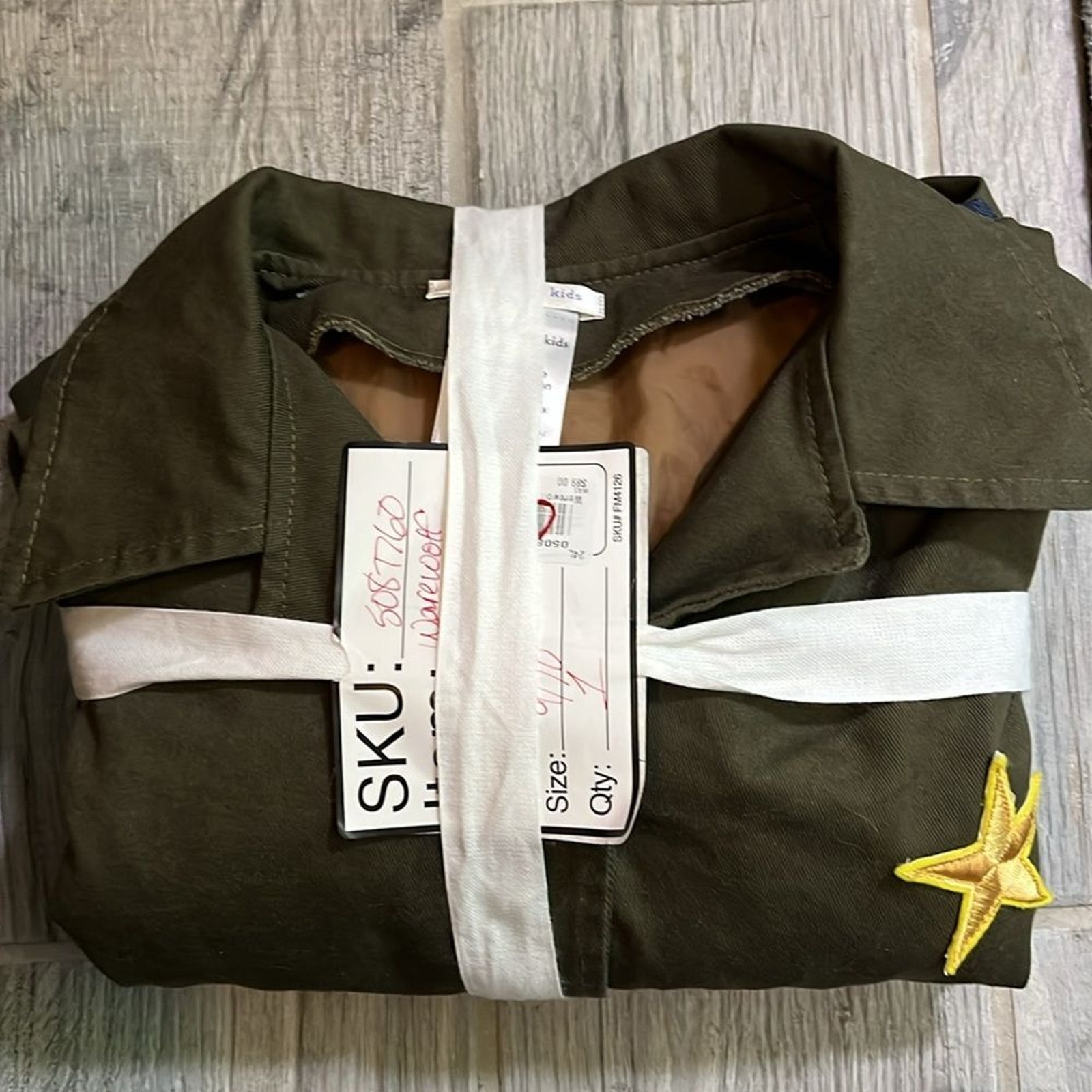 Pottery Barn Kids Werewolf Halloween Costume Size 9-10 — image 5 of 5